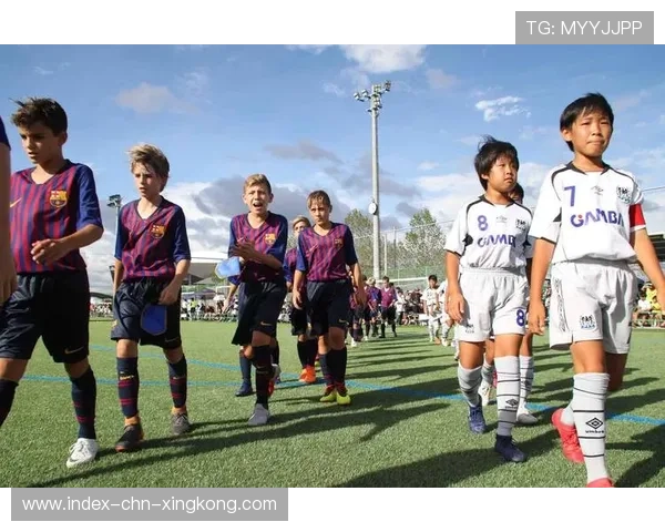 里昂决心引入国际青训比赛,以塑造未来足球精英 里昂决心引入国际青训比赛,以塑造未来足球精英