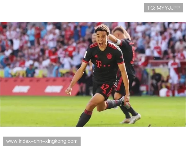 拜仁穆西亚拉盘带撕开防线:边线之上的节拍与成长之路 拜仁穆西亚拉盘带撕开防线:边线之上的节拍与成长之路